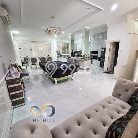 Rumah Elit Modern Tanpa Renovasi di Pantai Indah Kapuk Jakarta Utara Rumah Elit Modern Tanpa Renovasi di Pantai Indah Kapuk Jakarta Utara