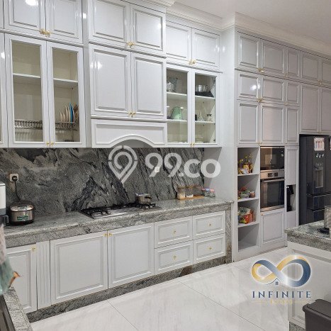 Rumah Elit Modern Tanpa Renovasi di Pantai Indah Kapuk Jakarta Utara Rumah Elit Modern Tanpa Renovasi di Pantai Indah Kapuk Jakarta Utara