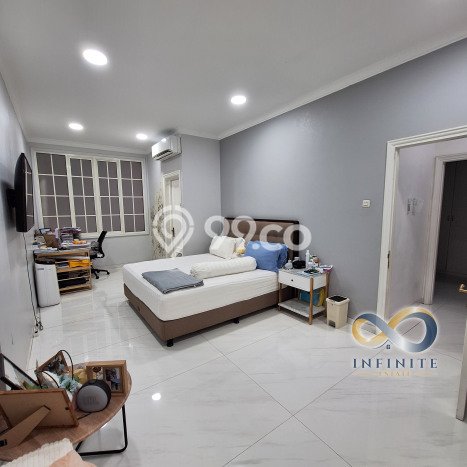 Rumah Elit Modern Tanpa Renovasi di Pantai Indah Kapuk Jakarta Utara Rumah Elit Modern Tanpa Renovasi di Pantai Indah Kapuk Jakarta Utara