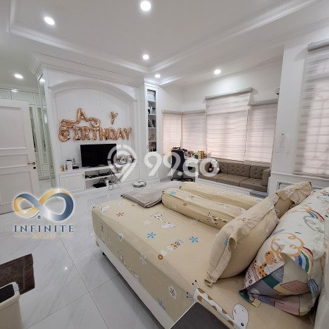 Rumah Elit Modern Tanpa Renovasi di Pantai Indah Kapuk Jakarta Utara Rumah Elit Modern Tanpa Renovasi di Pantai Indah Kapuk Jakarta Utara