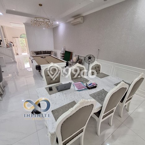 Rumah Elit Modern Tanpa Renovasi di Pantai Indah Kapuk Jakarta Utara Rumah Elit Modern Tanpa Renovasi di Pantai Indah Kapuk Jakarta Utara