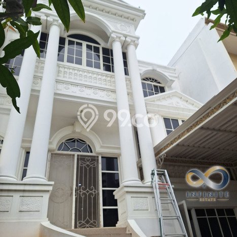 Rumah Elit Modern Tanpa Renovasi di Pantai Indah Kapuk Jakarta Utara Rumah Elit Modern Tanpa Renovasi di Pantai Indah Kapuk Jakarta Utara