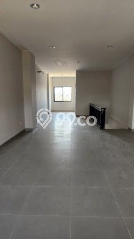 Ruko Dijual di Jakarta Utara LT 81m2 & LB 240m2 Lokasi Terbaik! Ruko Dijual di Jakarta Utara LT 81m2 & LB 240m2 Lokasi Terbaik!