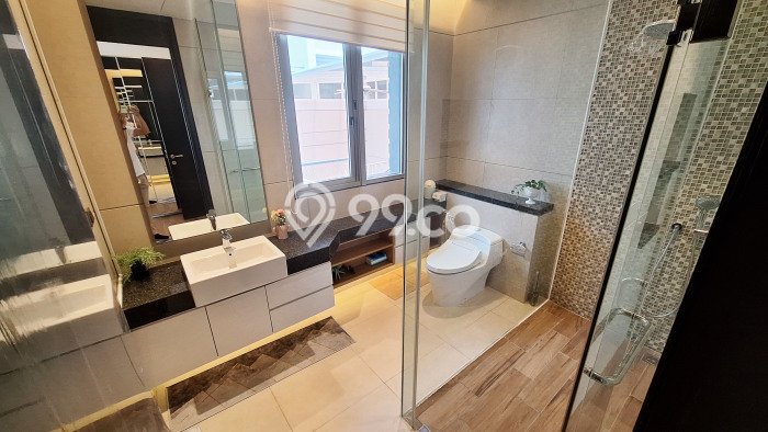 Dijual Rumah Mewah Elegan Dengan View Cantik di Golf Island, Jakarta Utara Dijual Rumah Mewah Elegan Dengan View Cantik di Golf Island, Jakarta Utara