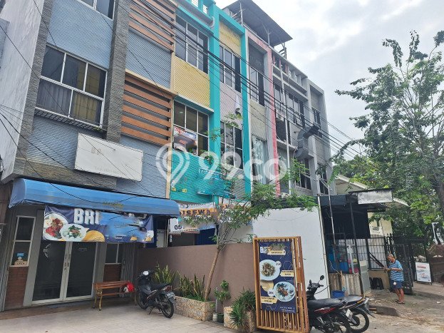 Unit Komersial Disewakan di Jakarta Utara Area Strategis Harga Kompetitif Unit Komersial Disewakan di Jakarta Utara Area Strategis Harga Kompetitif