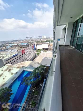 Hunian Apartemen High-Class untuk Dijual di Jakarta Barat dengan 4 BR & 4 Kamar Mandi Hunian Apartemen High-Class untuk Dijual di Jakarta Barat dengan 4 BR & 4 Kamar Mandi