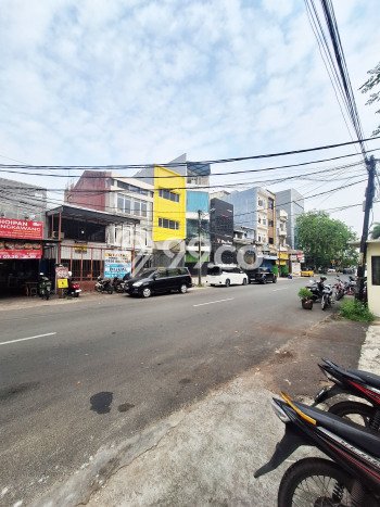 Unit Komersial Disewakan di Jakarta Utara Area Strategis Harga Kompetitif Unit Komersial Disewakan di Jakarta Utara Area Strategis Harga Kompetitif