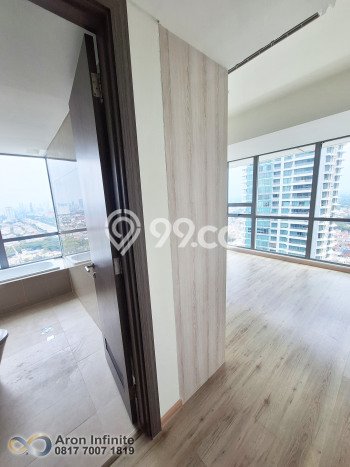 Dijual Apartemen Luxury di Puri Indah 4 Kamar & 4 Kamar Mandi Dijual Apartemen Luxury di Puri Indah 4 Kamar & 4 Kamar Mandi