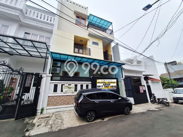 Ready to Use! Premium House LT 120m2 Desain Modern di Muara Karang Ready to Use! Premium House LT 120m2 Desain Modern di Muara Karang
