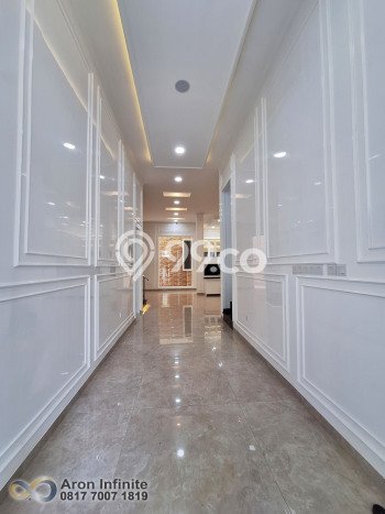 Hunian Mewah LB 350m2 Siap Pakai Desain Elegan di Muara Karang, Jakarta Utara Hunian Mewah LB 350m2 Siap Pakai Desain Elegan di Muara Karang, Jakarta Utara