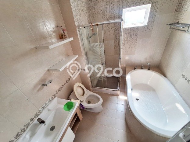 For Sale! Premium House LT 180m2 Desain Modern di Pantai Indah Kapuk For Sale! Premium House LT 180m2 Desain Modern di Pantai Indah Kapuk