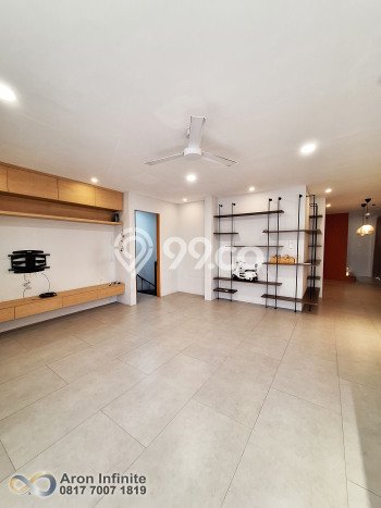 Rumah Luxury Dijual di Jakarta Barat Fasilitas Premium Rumah Luxury Dijual di Jakarta Barat Fasilitas Premium