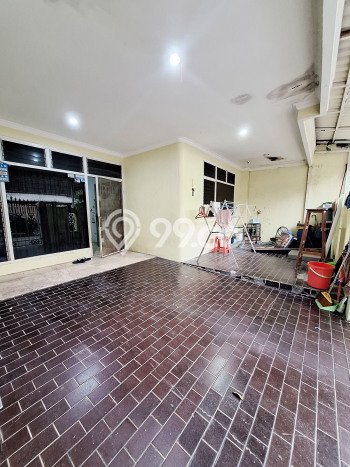 Hunian Mewah LB 150m2 Siap Huni Desain Elegan di Muara Karang, Jakarta Utara Hunian Mewah LB 150m2 Siap Huni Desain Elegan di Muara Karang, Jakarta Utara