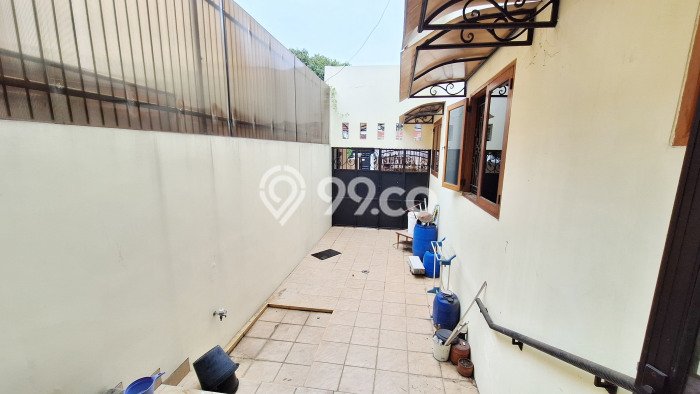 Rumah Luxury Modern Tanpa Renovasi di Pluit Jakarta Utara Rumah Luxury Modern Tanpa Renovasi di Pluit Jakarta Utara