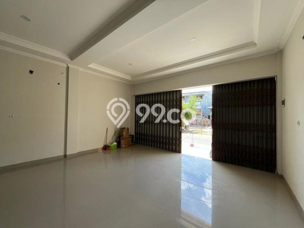 Unit Ruko Dijual di Tangerang LT 72m2 & LB 140m2 Unit Ruko Dijual di Tangerang LT 72m2 & LB 140m2