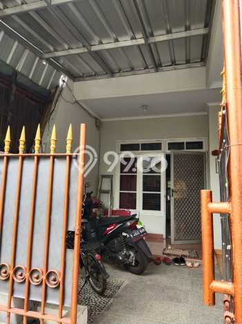 Rumah Luas Asri 3 KT Siap Huni di Metro permata Jakarta Barat Rumah Luas Asri 3 KT Siap Huni di Metro permata Jakarta Barat