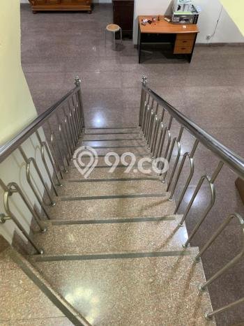 Rumah sewa siap pakai 5 Kamar Tidur di Semanan, Jakarta Barat Rumah sewa siap pakai 5 Kamar Tidur di Semanan, Jakarta Barat