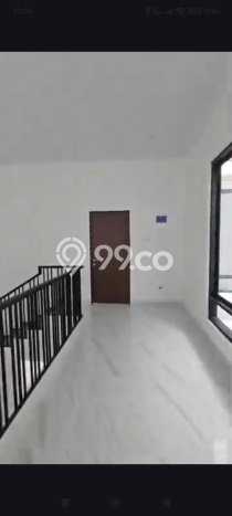 Rumah Elit Modern Siap Huni di Villa Meruya Jakarta Barat Rumah Elit Modern Siap Huni di Villa Meruya Jakarta Barat