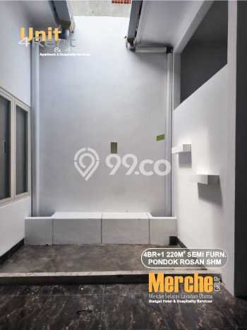 Hunian Cantik Minimalis Lb 162m2 di Wiyung, Surabaya Hunian Cantik Minimalis Lb 162m2 di Wiyung, Surabaya
