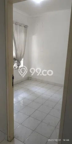 Disewakan Rumah Harga Terjangkau di BSD Nusaloka Tangerang dengan 2 KT Disewakan Rumah Harga Terjangkau di BSD Nusaloka Tangerang dengan 2 KT