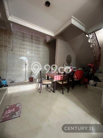 Dijual Rumah 4 Kamar Lokasi Ideal Nyaman dan Strategis di Ciracas Dijual Rumah 4 Kamar Lokasi Ideal Nyaman dan Strategis di Ciracas