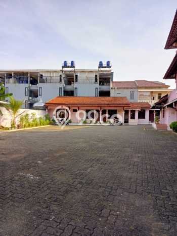 Rumah Kost untuk Dijual di Margonda Punya 69 Kamar Rumah Kost untuk Dijual di Margonda Punya 69 Kamar