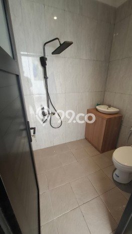 Dijual Rumah Strategis Bagus Punya 2 KT di Cibinong Bogor SHM Dijual Rumah Strategis Bagus Punya 2 KT di Cibinong Bogor SHM