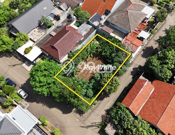 Jarang Ada! Tanah di Cinere Punya Luas 400m2 SHM Jarang Ada! Tanah di Cinere Punya Luas 400m2 SHM