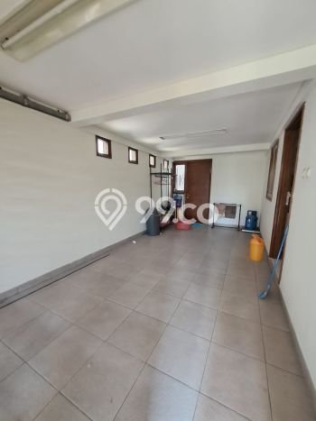 Rumah Eksklusif Dijual LT 141m2 di Ciputat Timur, Tangerang Selatan Rumah Eksklusif Dijual LT 141m2 di Ciputat Timur, Tangerang Selatan