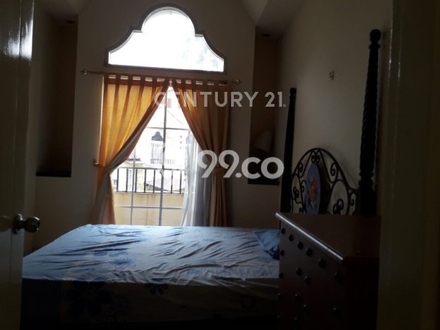 Rumah Disewakan Tangerang LT 120m2 LB 165m2 Area Lippo Karawaci Rumah Disewakan Tangerang LT 120m2 LB 165m2 Area Lippo Karawaci