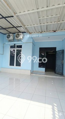 Disewakan! Rumah 4 Kamar Tidur &
3 Kamar Mandi di Lippo Karawaci, Tangerang Disewakan! Rumah 4 Kamar Tidur &
3 Kamar Mandi di Lippo Karawaci, Tangerang