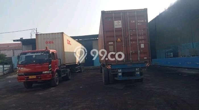 Gudang Disewa di Jakarta Timur dengan LB 1500m2 Area Komersial Ramai Gudang Disewa di Jakarta Timur dengan LB 1500m2 Area Komersial Ramai
