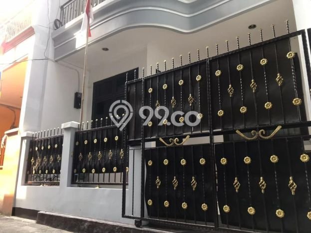 DIJUAL CEPAT! Rumah Asri area Tanjung Duren, Jakarta Barat, Luas 55m² Bangunan 50m² Bisa Nego! DIJUAL CEPAT! Rumah Asri area Tanjung Duren, Jakarta Barat, Luas 55m² Bangunan 50m² Bisa Nego!