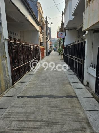 Rumah 4 Kamar Tidur Lokasi Premium di Kawasan Elite Sunter, Jakarta Utara Rumah 4 Kamar Tidur Lokasi Premium di Kawasan Elite Sunter, Jakarta Utara