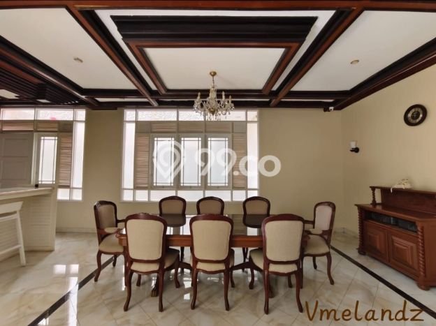 FEATURED! Rumah kawasan Menteng, 3 KM, Area Premium, Luas 495m² LB 820m² FEATURED! Rumah kawasan Menteng, 3 KM, Area Premium, Luas 495m² LB 820m²