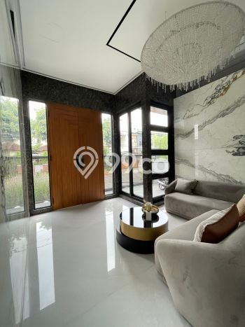 Ready to Use! Premium House LT 240m2 Desain Modern di Pondok Pinang Ready to Use! Premium House LT 240m2 Desain Modern di Pondok Pinang
