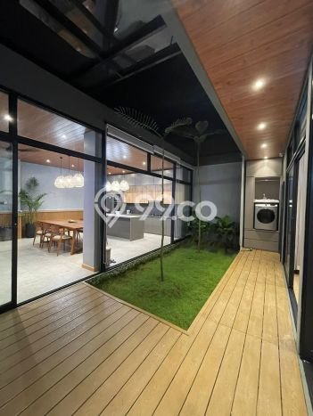 Dijual Rumah Eksklusif 2 KT di Suvarna Sutera, Tangerang Dijual Rumah Eksklusif 2 KT di Suvarna Sutera, Tangerang