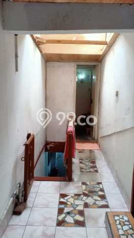 For Sale Rumah 4 Kamar Lokasi Strategis Bagus dan Strategis di Ciledug For Sale Rumah 4 Kamar Lokasi Strategis Bagus dan Strategis di Ciledug