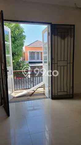 Disewakan! Rumah 3 Kamar Tidur &
2 Kamar Mandi di Banjar Wijaya, Tangerang Disewakan! Rumah 3 Kamar Tidur &
2 Kamar Mandi di Banjar Wijaya, Tangerang