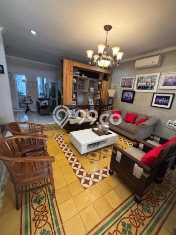 Dijual Rumah Luas Elegan Dengan View Eksklusif di Modernland, Tangerang Dijual Rumah Luas Elegan Dengan View Eksklusif di Modernland, Tangerang