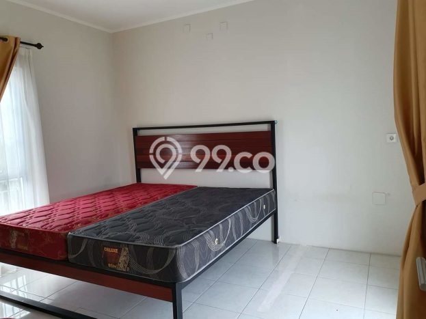 For Sale Rumah 3 Kamar Lokasi Strategis Nyaman dan Strategis di Cipondoh For Sale Rumah 3 Kamar Lokasi Strategis Nyaman dan Strategis di Cipondoh