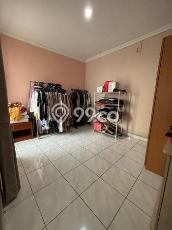 Dijual Rumah Luas Elegan Dengan View Eksklusif di Modernland, Tangerang Dijual Rumah Luas Elegan Dengan View Eksklusif di Modernland, Tangerang