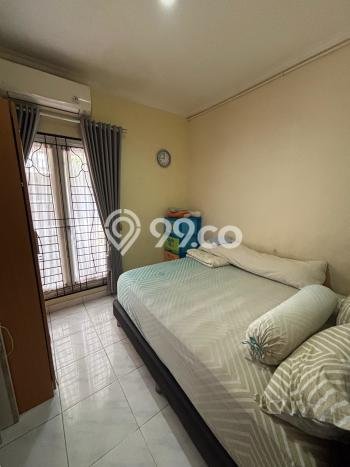 Dijual Rumah Luas Elegan Dengan View Eksklusif di Modernland, Tangerang Dijual Rumah Luas Elegan Dengan View Eksklusif di Modernland, Tangerang