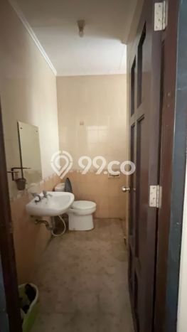 Hunian Eksklusif Siap Huni LT 200m2 di Cipondoh, Tangerang Hunian Eksklusif Siap Huni LT 200m2 di Cipondoh, Tangerang