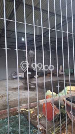 Gudang disewakan di Ciledug Tangerang dengan luas bangunan 361m2 Gudang disewakan di Ciledug Tangerang dengan luas bangunan 361m2