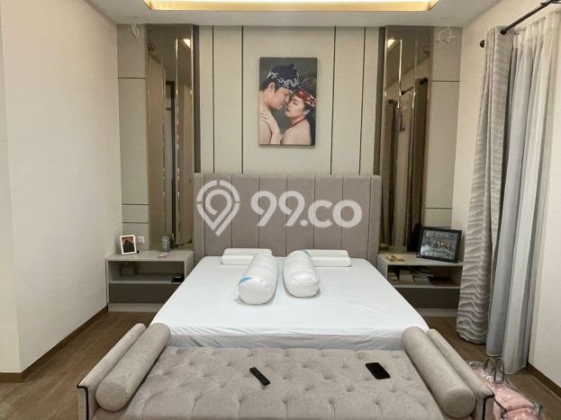 Hunian Elit LB 270m2 Siap Pakai Desain Elegan di Suvarna Sutera, Tangerang Hunian Elit LB 270m2 Siap Pakai Desain Elegan di Suvarna Sutera, Tangerang