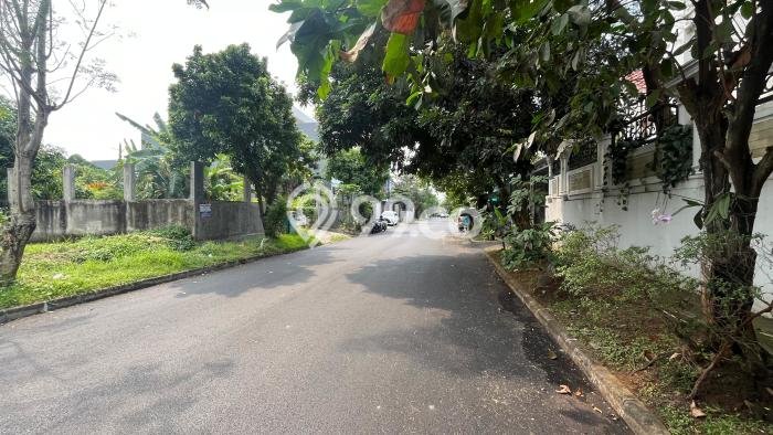 Tanah Dijual Lokasi Strategis di Tangerang dengan Luas 377m2 Tanah Dijual Lokasi Strategis di Tangerang dengan Luas 377m2