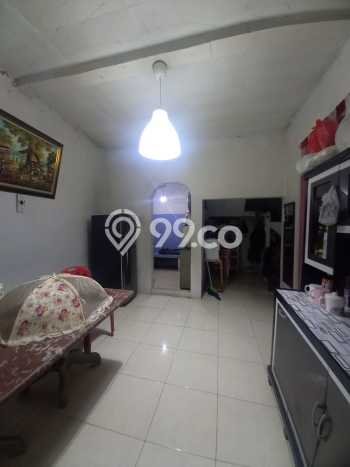 For Sale Rumah 4 Kamar Lokasi Ideal Nyaman dan Strategis di Ciracas For Sale Rumah 4 Kamar Lokasi Ideal Nyaman dan Strategis di Ciracas