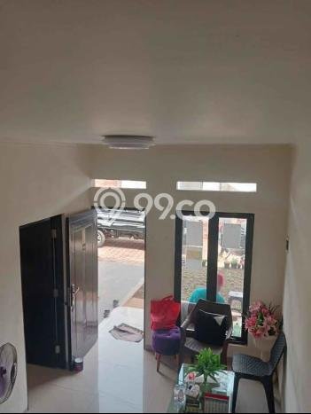 Rumah Luas Asri 3 KT Siap Pakai di Cililitan Jakarta Timur Rumah Luas Asri 3 KT Siap Pakai di Cililitan Jakarta Timur