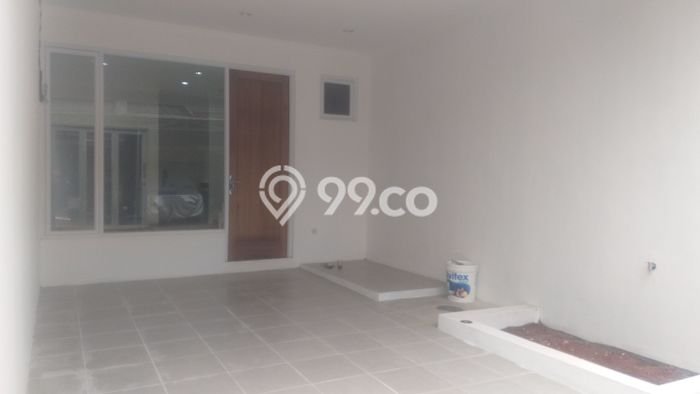 Jual Rumah Favorit Siap Huni LB 120m2 di Ciracas, Jakarta Timur Jual Rumah Favorit Siap Huni LB 120m2 di Ciracas, Jakarta Timur